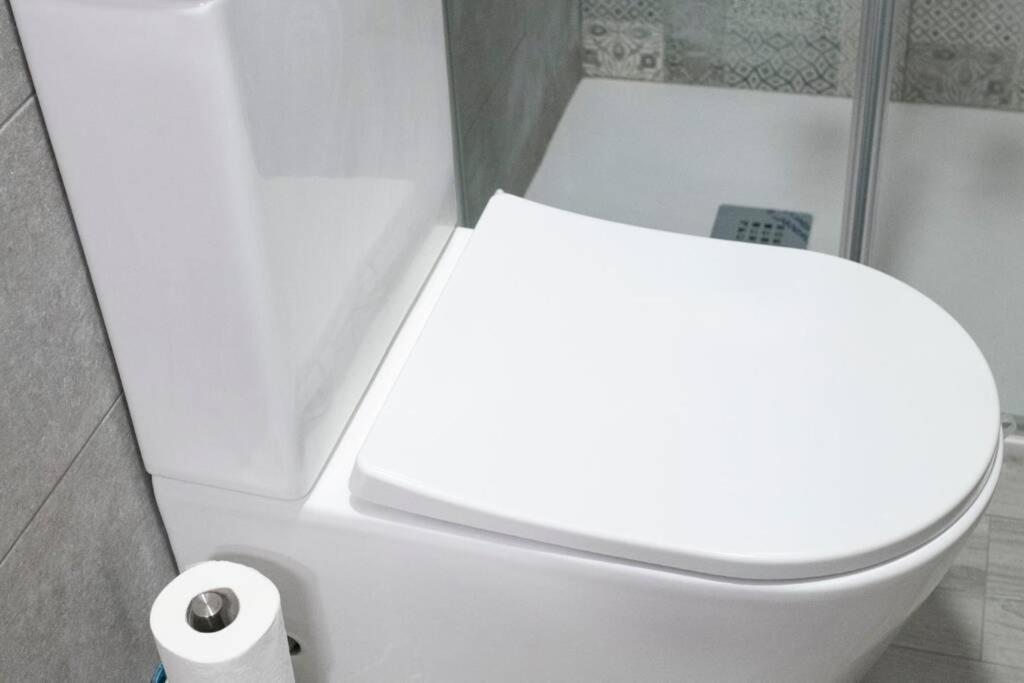 Magnifico Apartamento En Los Remedios Sevilla Eksteriør billede
